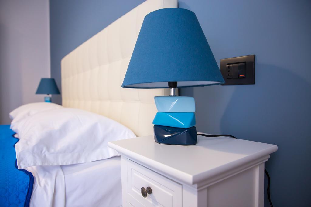 Gleda Rooms In The Square Pompei Bilik gambar